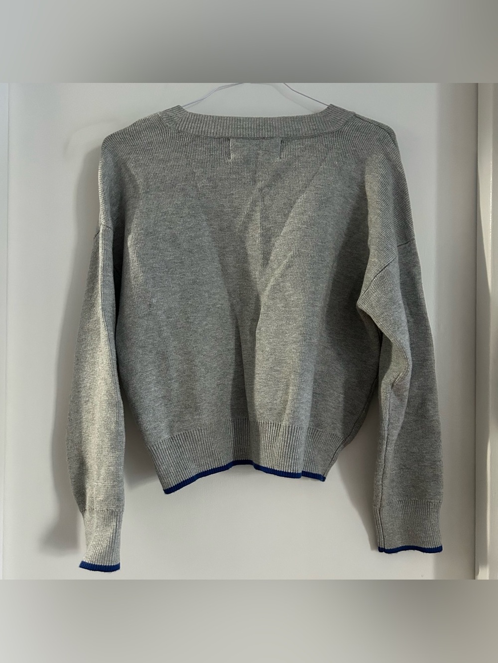 Abercrombie & Fitch New York Giants V-Neck Sweater - Picture 5 of 8